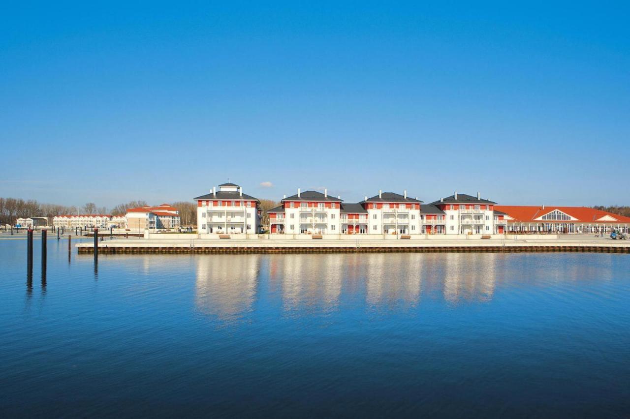 Resort Dorfhotel Boltenhagen Boltenhagen Esterno foto